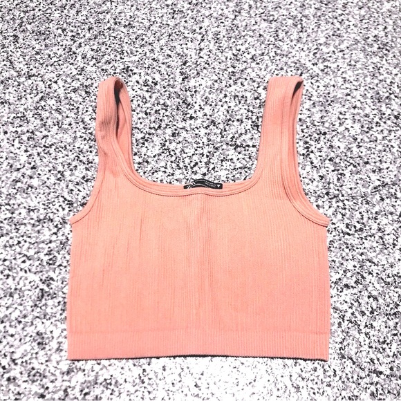 Zara ✦ Ribbed Bodycon Kit Top & Short Legging (XS/S) - Picture 3 of 4
